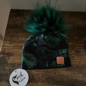 Peek a boo hat